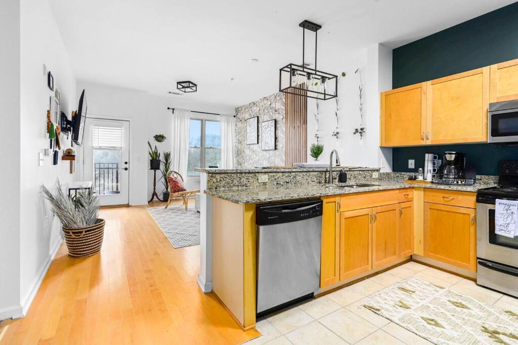 Entire Condo - Urban Safari In The Heart Of Atl Atlanta Exterior foto